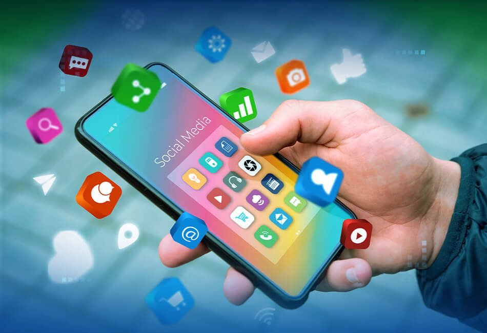 why you should hire someone to manage your social media accounts 1